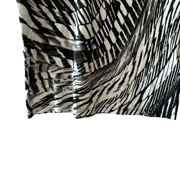 Dkny Print Knot Cutout T-Shirt in Black White Combo Soft Short Sleeves SZ M #189 - Picture 5 of 12